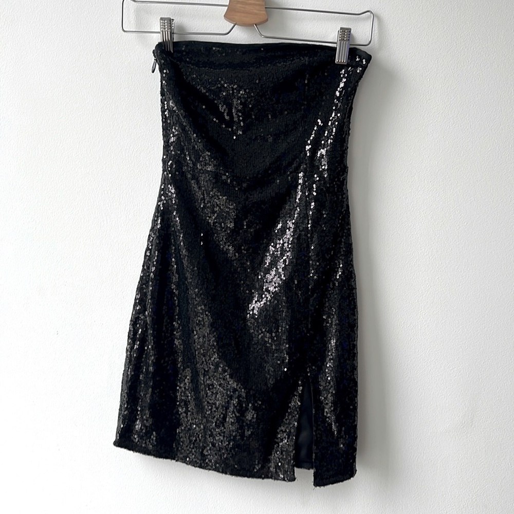 Size 2 PrettyLittleThing Black Sequin mini dress